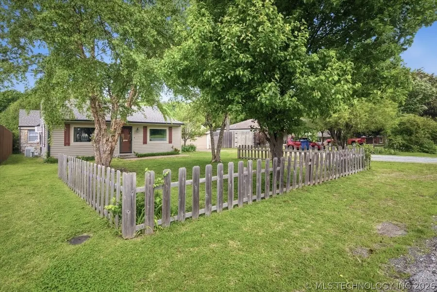 3250 S Fulton Avenue, Tulsa, OK 74135 - #3