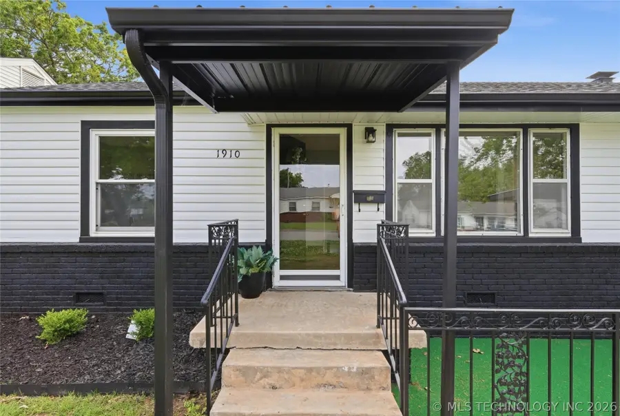 1910 W 46th Place, Tulsa, OK 74107 - #2