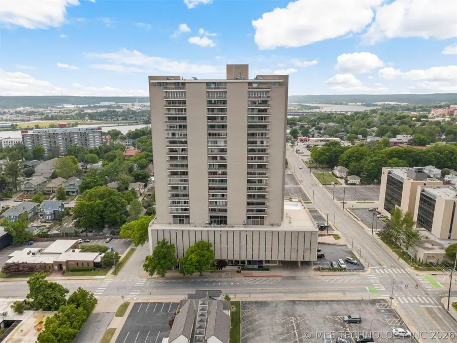 1502 S Boulder Avenue #21M, Tulsa, OK 74119 - #2