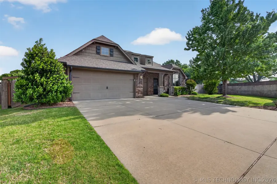 1955 E 136th Street S, Glenpool, OK 74033 - #2
