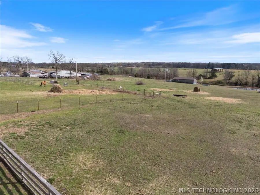 554 W Swicegood Road, Colcord, OK 74338 - #3
