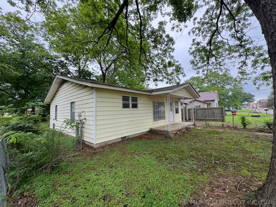 309 W Chickasaw, Sallisaw, OK 74955 - #3