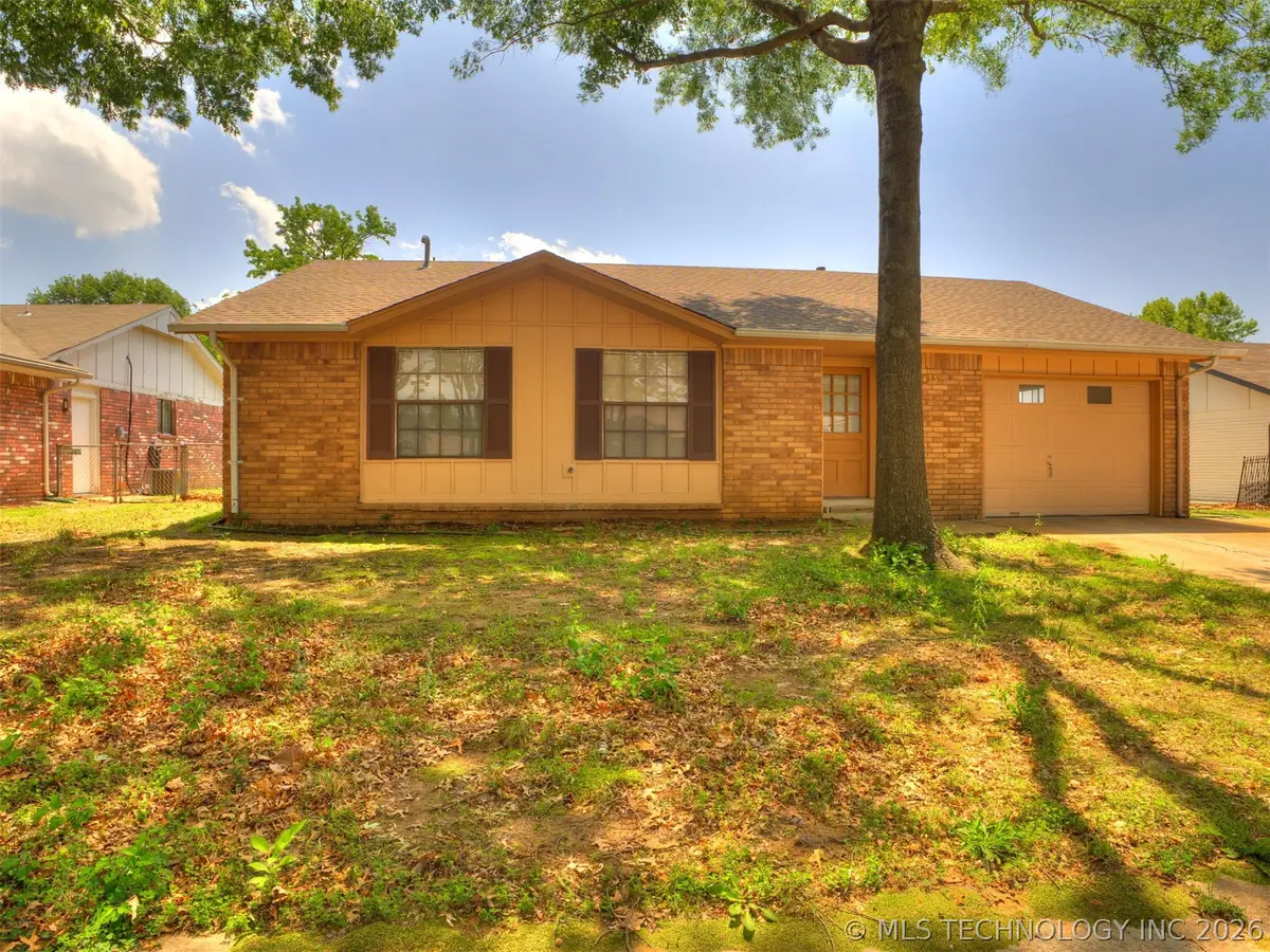413 W Birmingham Street, Broken Arrow, OK 74011 - #1