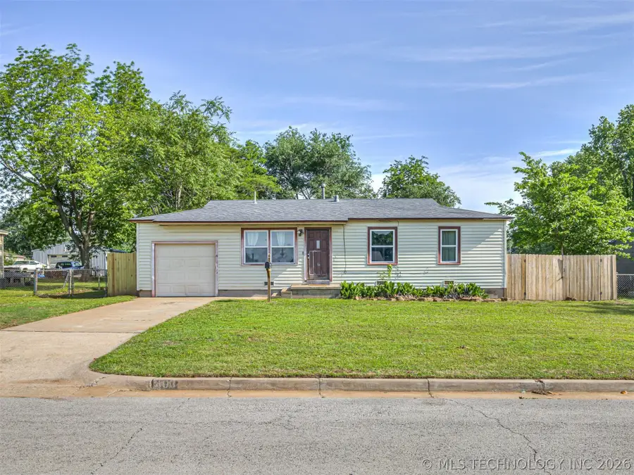 403 W 45th Street, Sand Springs, OK 74063 - #3