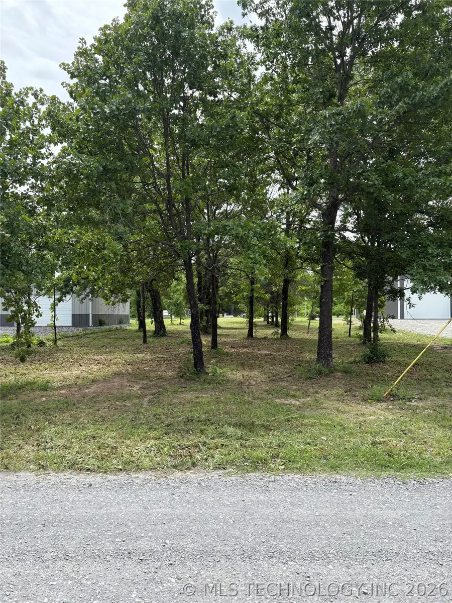 5 Siers Road, Eufaula, OK 74432 - #3