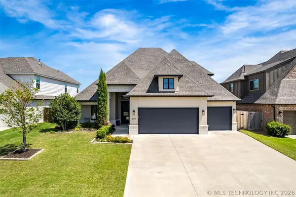 8711 S Phoenix Place, Tulsa, OK 74132