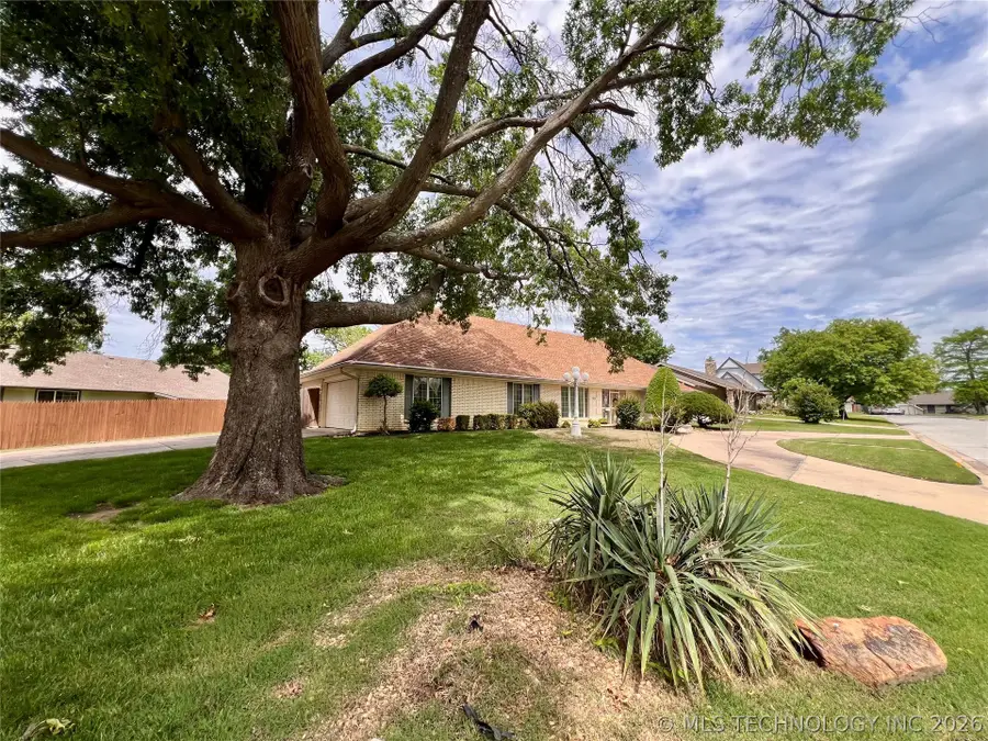 5829 S 78th East Avenue, Tulsa, OK 74145 - #2