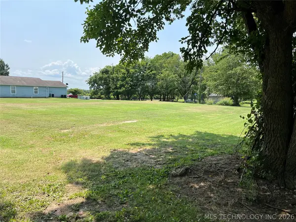 370 N Downing Avenue, Dewey, OK 74029