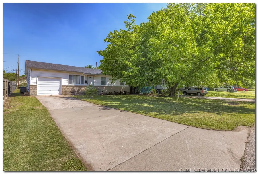 2541 W Cameron Street, Tulsa, OK 74127 - #2