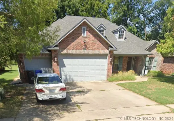 4516 S Sycamore Avenue, Broken Arrow, OK 74011