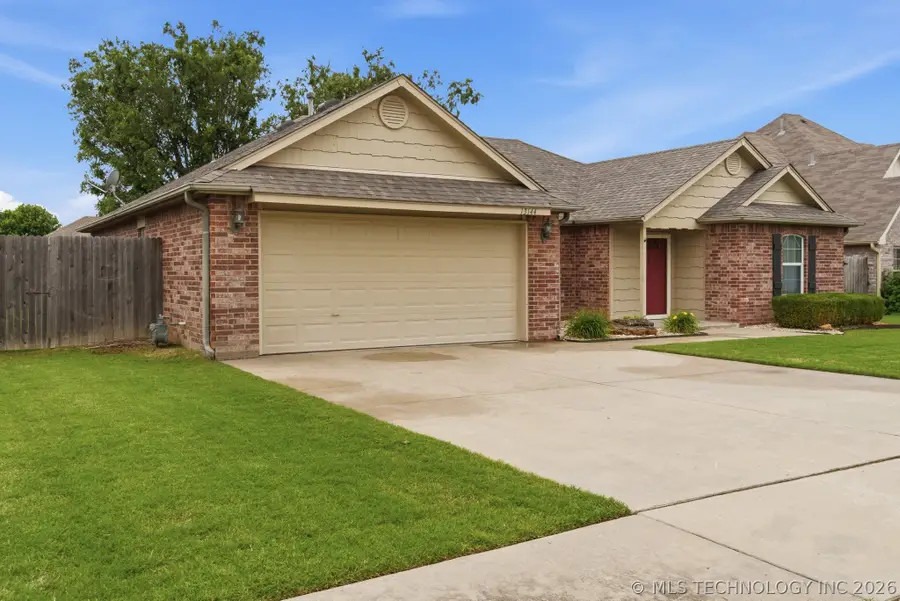 13144 N 133rd East Avenue, Collinsville, OK 74021 - #2