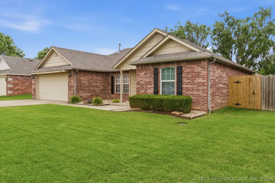 13144 N 133rd East Avenue, Collinsville, OK 74021 - #3
