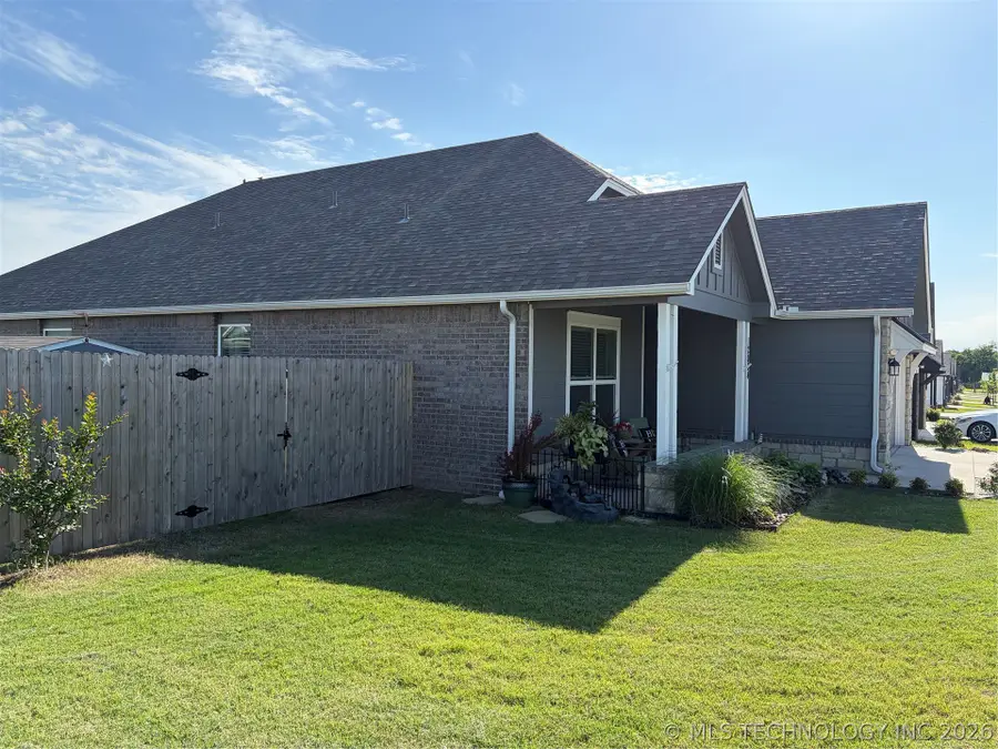 12034 E 108th Place, Owasso, OK 74055 - #3