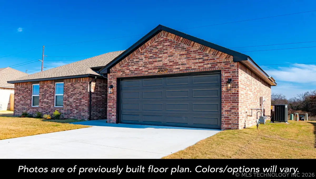 2502 W Center Street, Collinsville, OK 74021 - #1