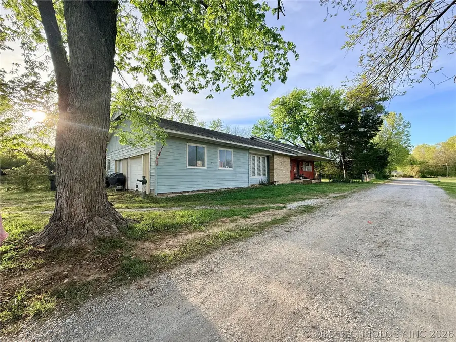 15198 S 285th East Avenue, Coweta, OK 74429 - #2