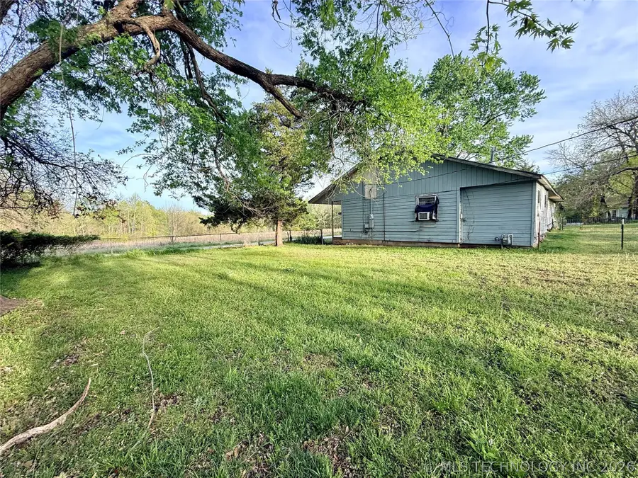 15198 S 285th East Avenue, Coweta, OK 74429 - #3