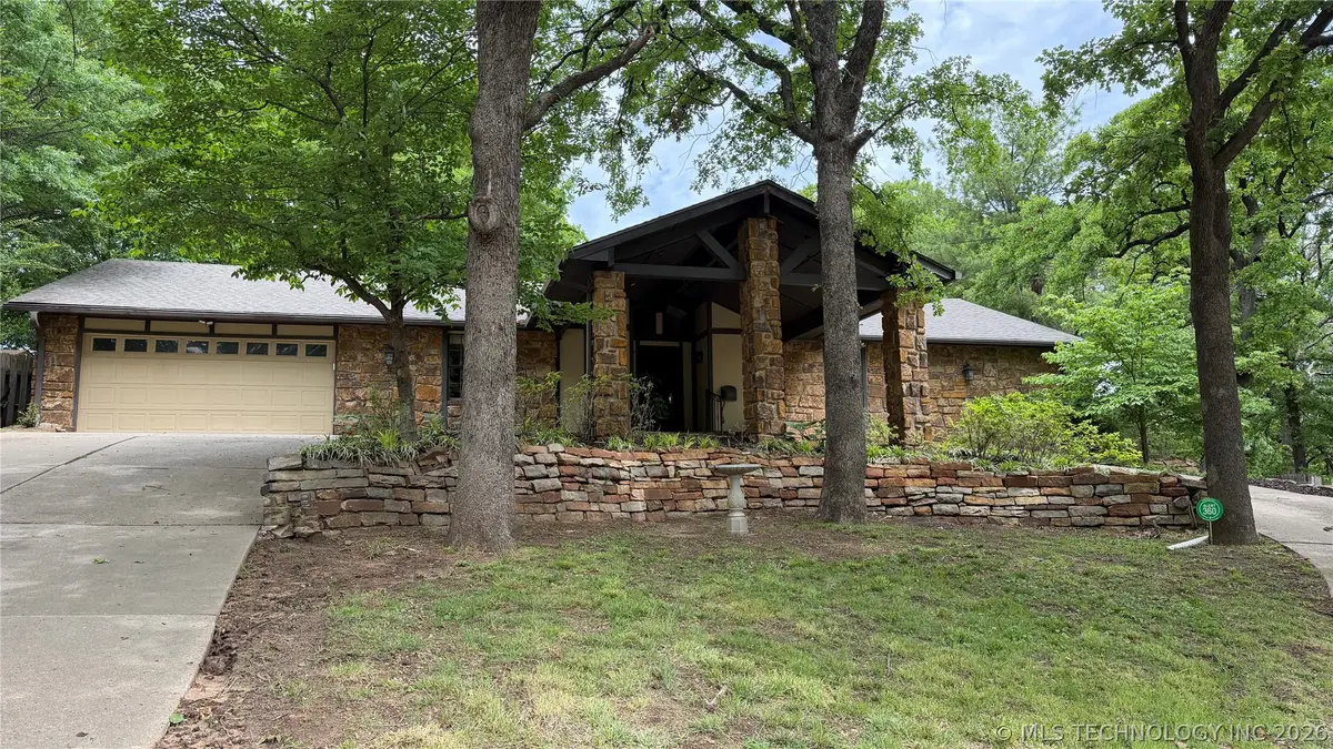 1205 E 10th Street, Sand Springs, OK 74063 - #1