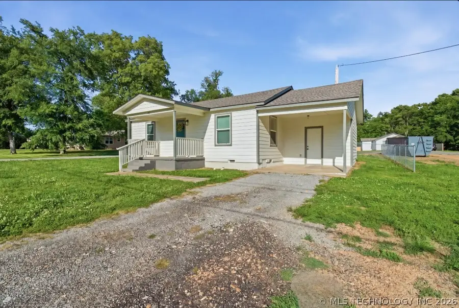 749 S Bluff Street, Tahlequah, OK 74464 - #2