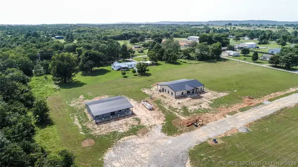 6484 Reagan Drive, Eufaula, OK 74432