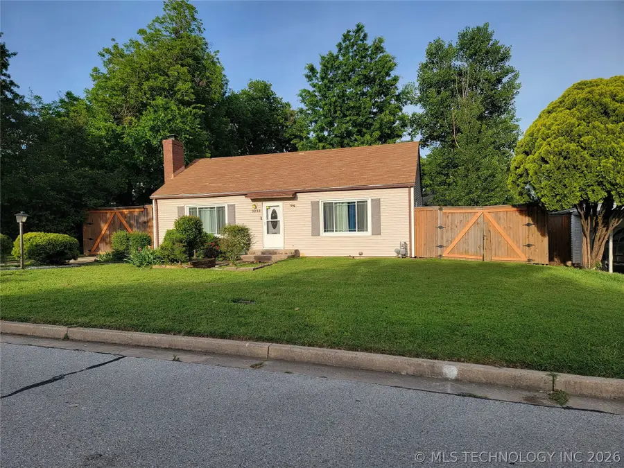1233 S Allegheny Avenue, Tulsa, OK 74112 - #2