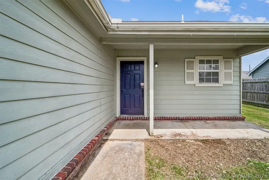 419 E Dogwood Street, Coweta, OK 74429 - #2