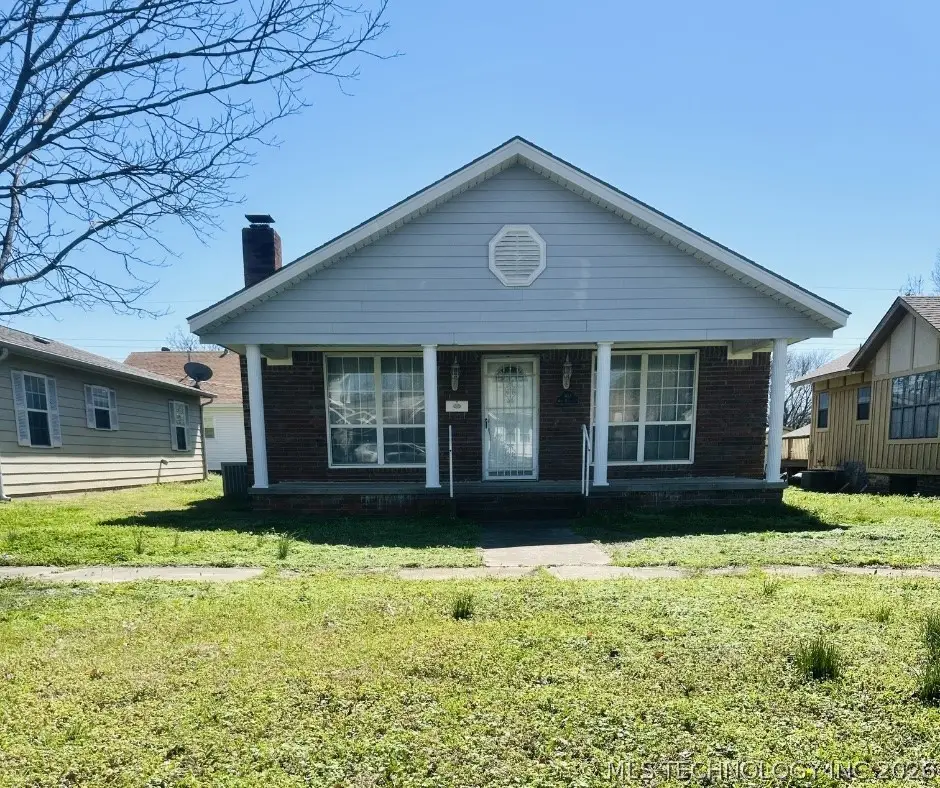 803 W Moore Street, Henryetta, OK 74437 - #1