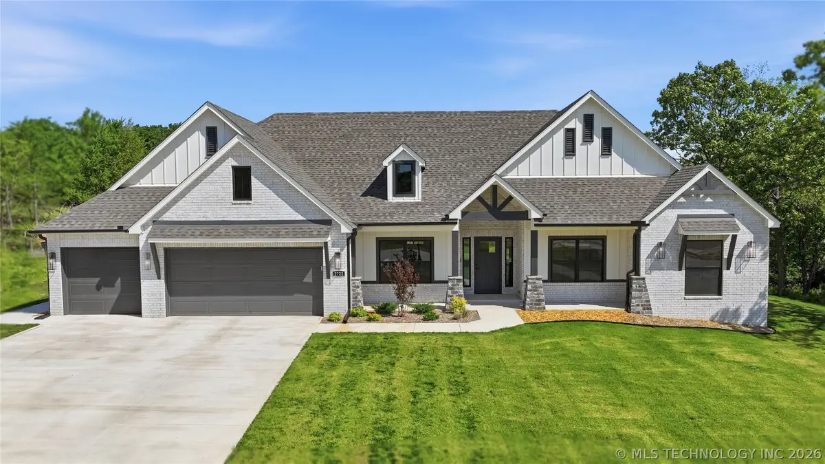 2722 Highlands Place, Sapulpa, OK 74066 - #1