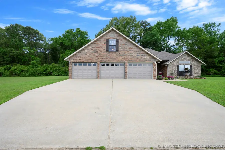 143 Sycamore View Lane, Broken Bow, OK 74728 - #2