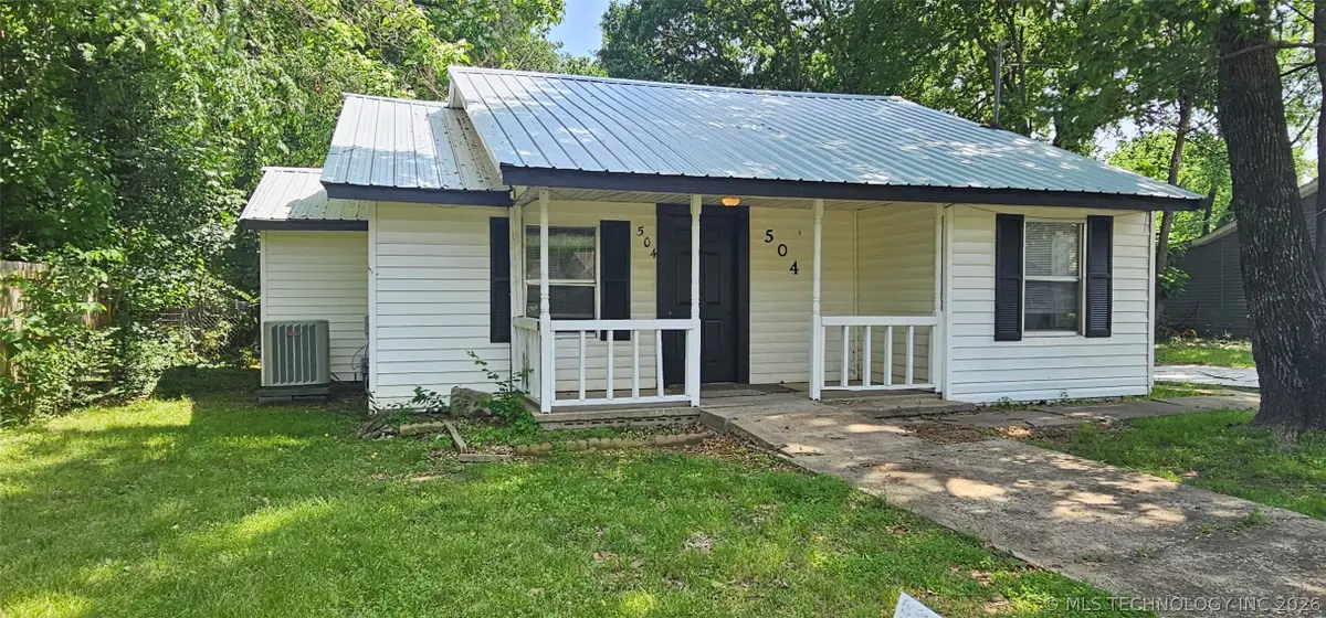 504 S Walnut Street, Sallisaw, OK 74955 - #1