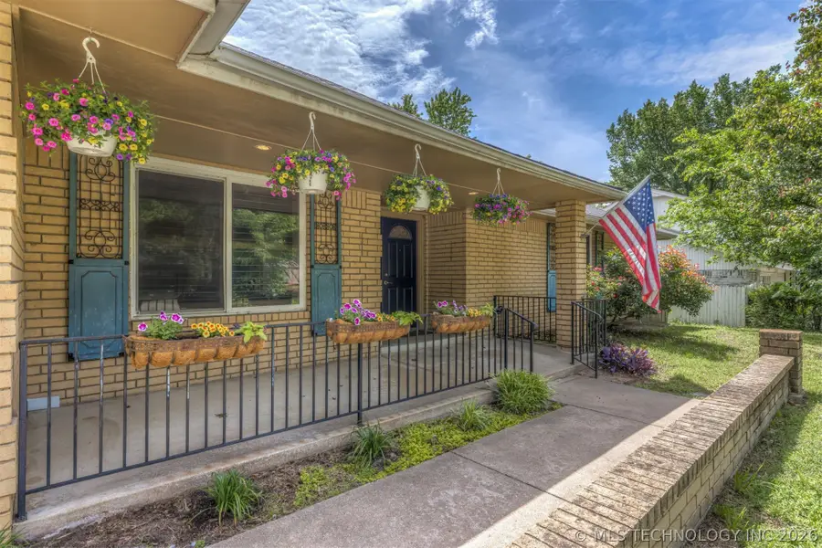 8115 S Toledo Avenue, Tulsa, OK 74137 - #2