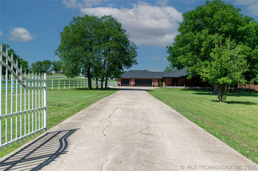 9225 E 116th Street, Owasso, OK 74055 - #2