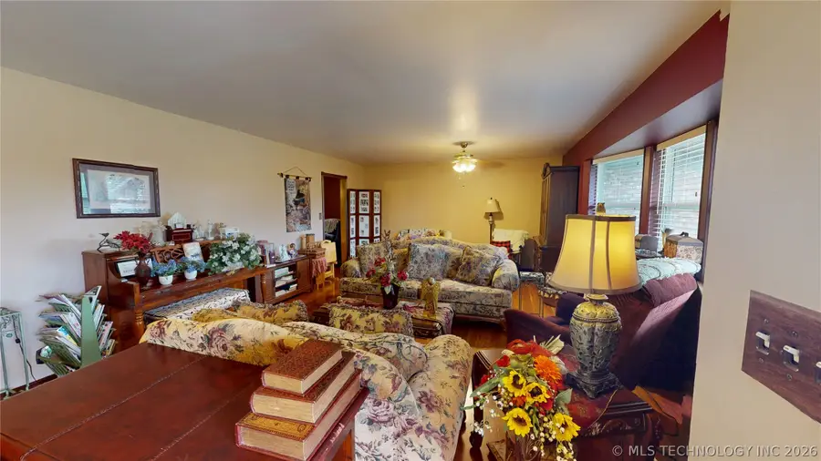 1005 S Broadway, Ada, OK 74820 - #3