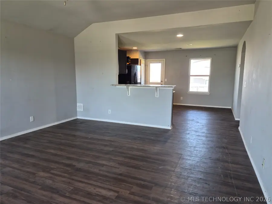 6039 E 147th Place S, Bixby, OK 74008 - #3