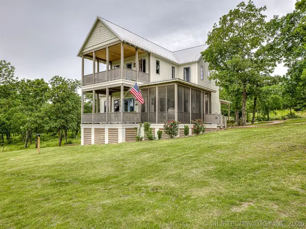 25 E Falcon Tree Loop, Eufaula, OK 74432