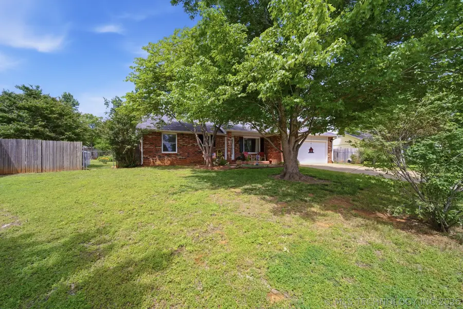 707 W 46th Place, Sand Springs, OK 74063 - #3