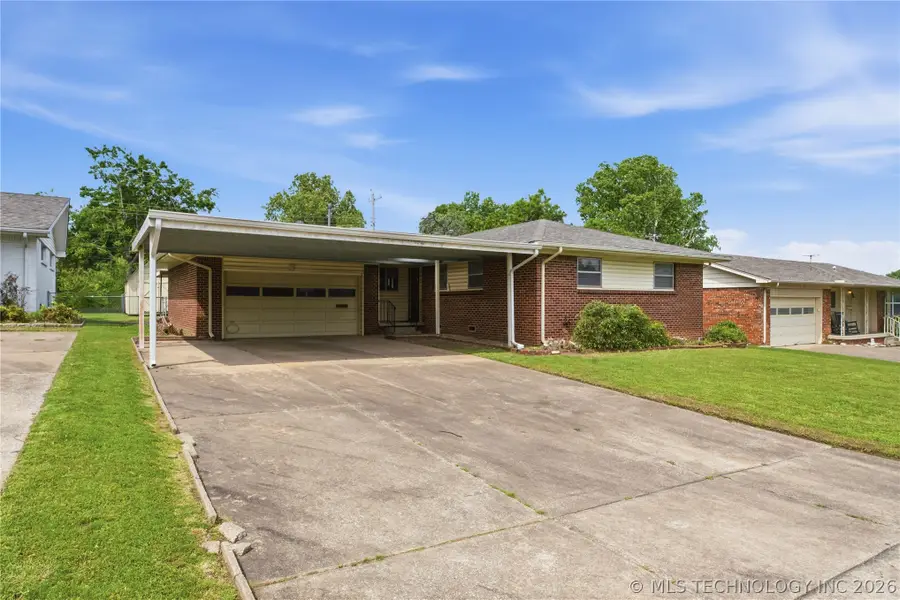 5355 E 27th Place, Tulsa, OK 74114 - #2