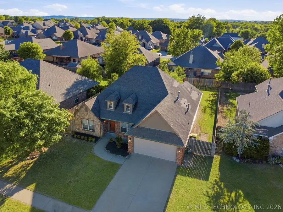 14738 Courtney Drive, Glenpool, OK 74033 - #3
