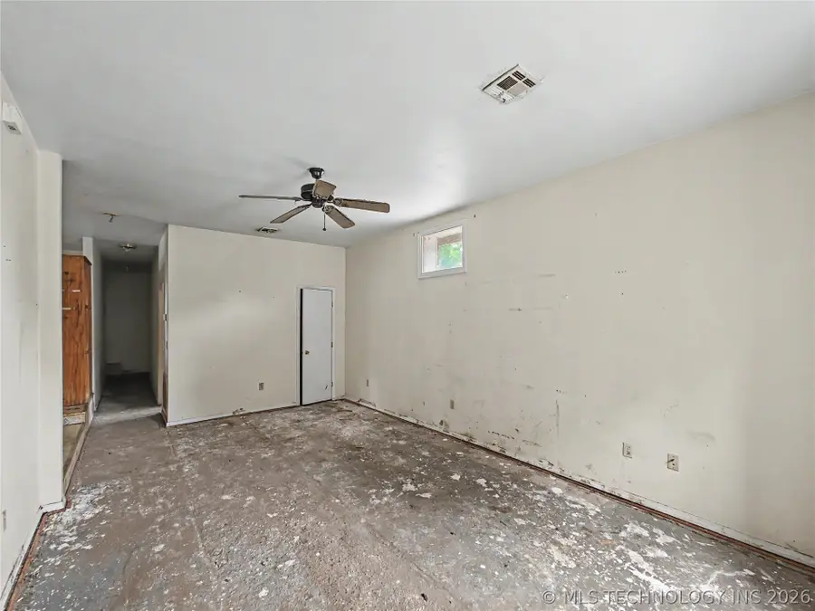 1021 N Vinita Avenue, Tahlequah, OK 74464 - #2