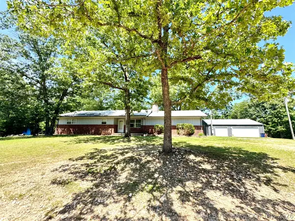 19338 W Dojaro Road, Park Hill, OK 74451