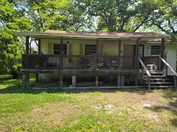 17365 Redbud Drive, Catoosa, OK 