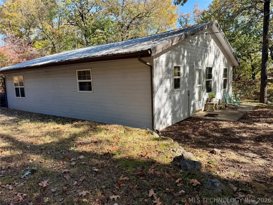 425671 E 1168 Road, Eufaula, OK 74432 - #2