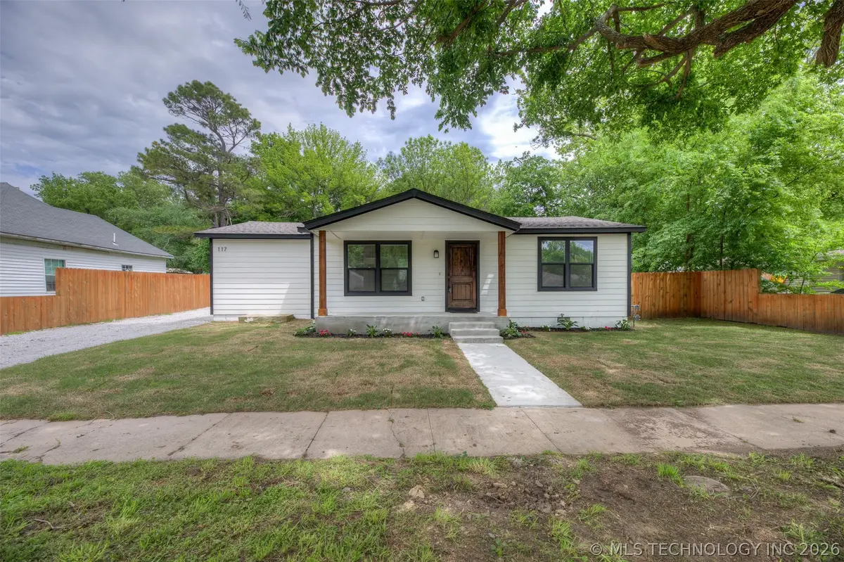 117 S Old Main Street, Coweta, OK 74429 - #1