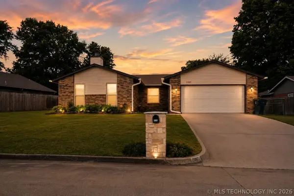 2307 E Fieldstone Street, Okmulgee, OK 74447