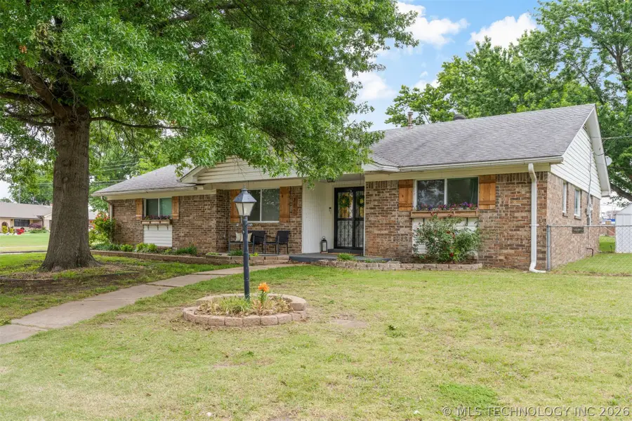712 W Oakland Street, Broken Arrow, OK 74012 - #3