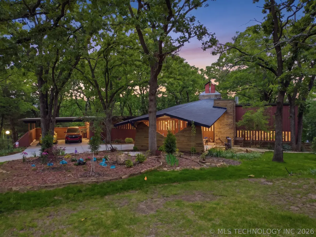 3400 Wildwood Court, Bartlesville, OK 74006 - #1