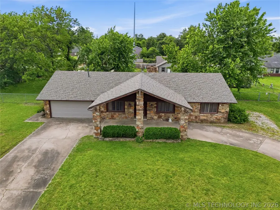 20938 E 35th Place S, Broken Arrow, OK 74014 - #3