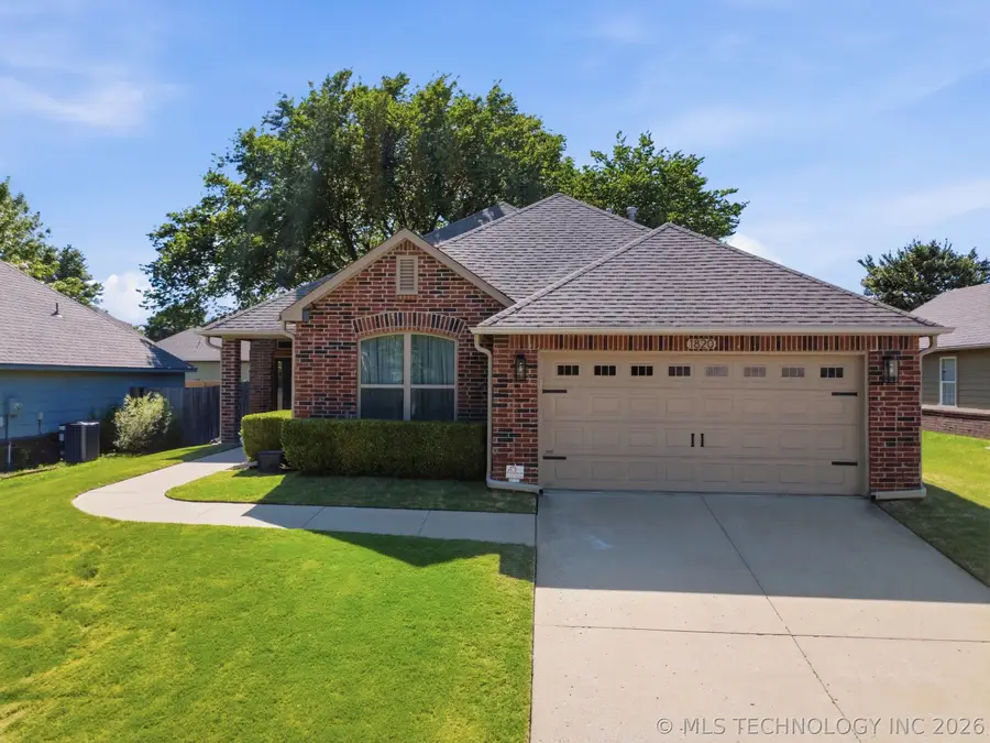 1820 S Lions Avenue, Broken Arrow, OK 74012 - #2
