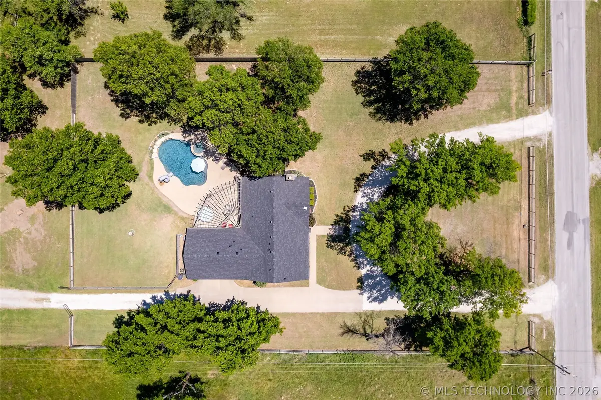8503 E 136th Street, Collinsville, OK 74021 - #1