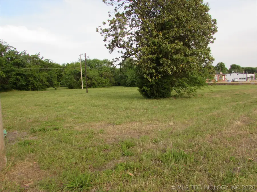 N York Street, Muskogee, OK 74403 - #3