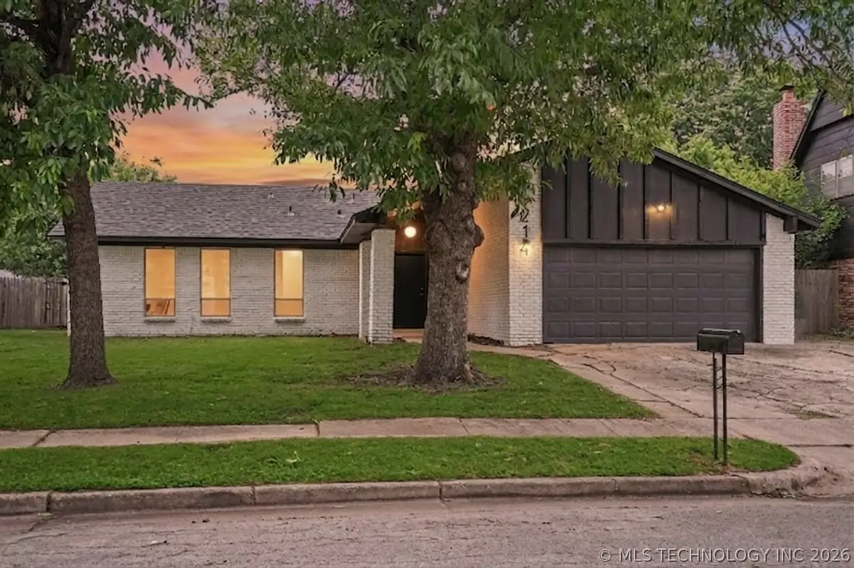 10214 E 24th Street, Tulsa, OK 74129 - #1